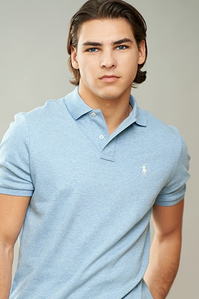 et billede af Alex D. Jennings