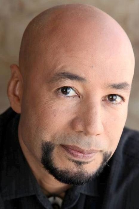 et billede af Armando DuBon Jr.