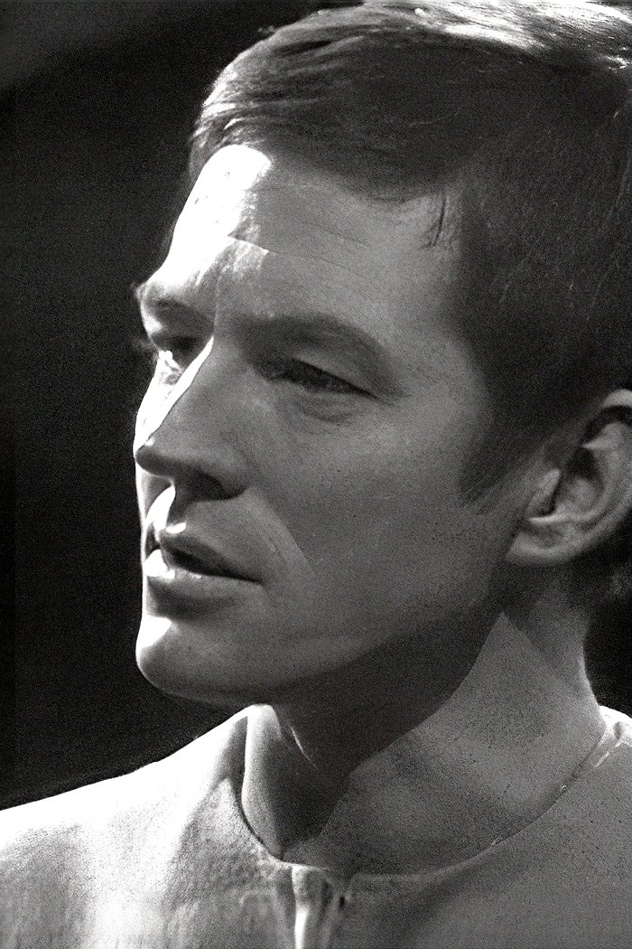 et billede af Gilbert Wynne