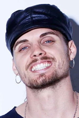 et billede af Alex Carapetis