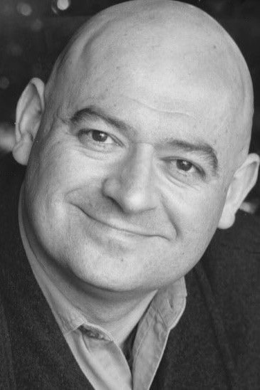 et billede af Simon Hill