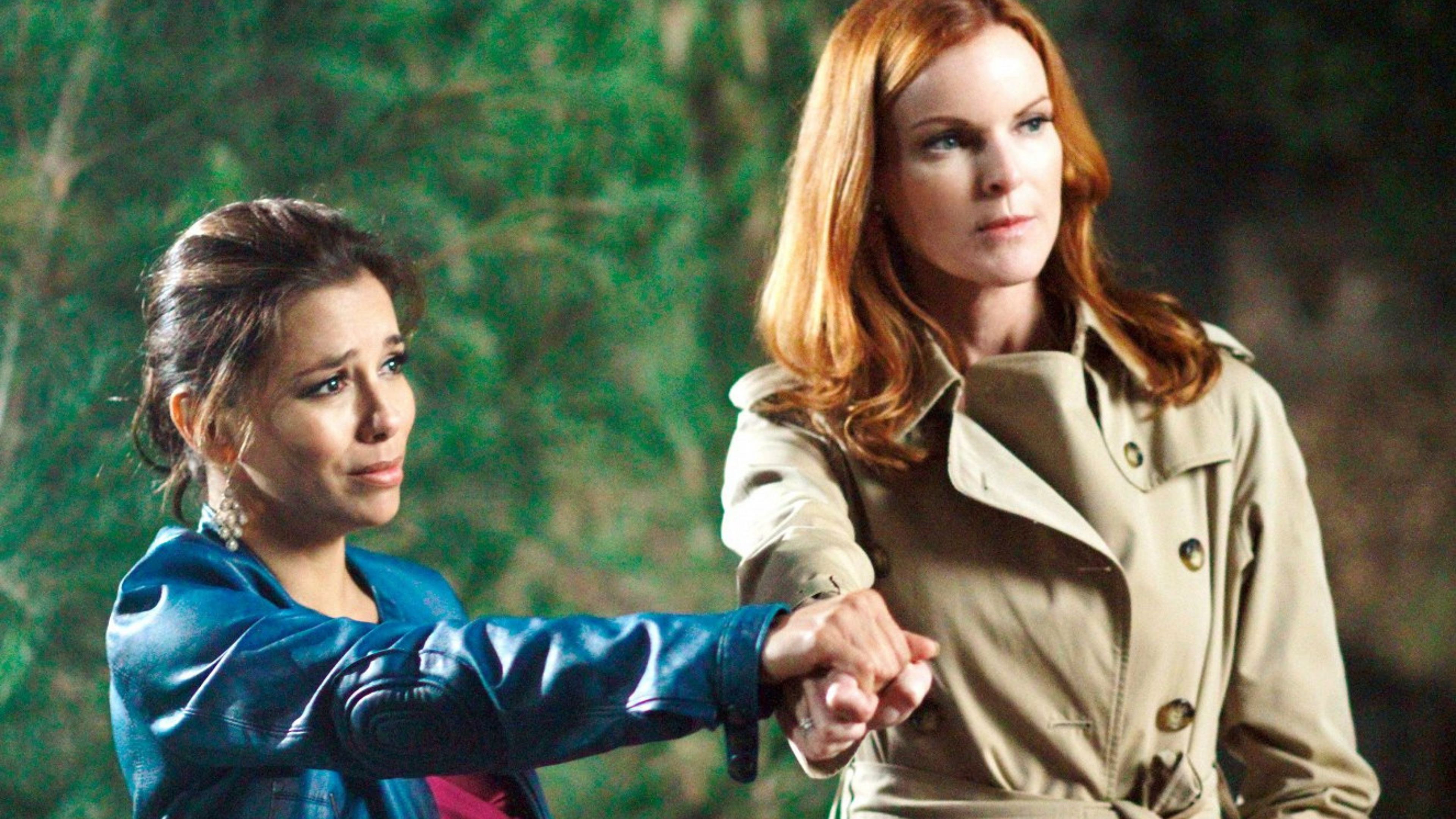 Desperate Housewives Season 8 :Episode 1  Secrets That I Never Want to Know