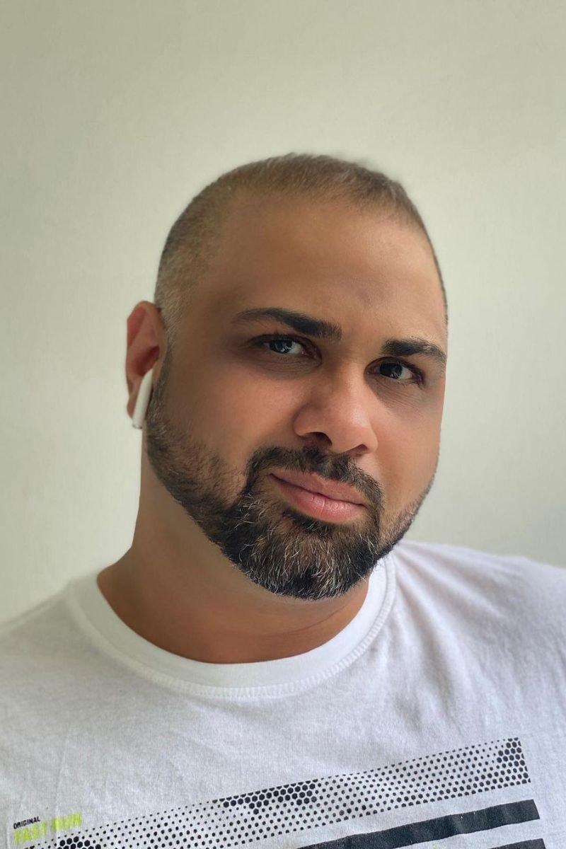 et billede af Hassan Chahrour