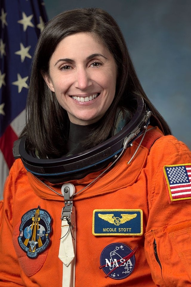 et billede af Nicole Stott