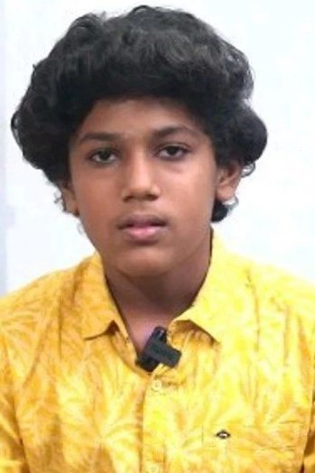 Videsh Anand as Young Devaratha "Deva" Raisaar