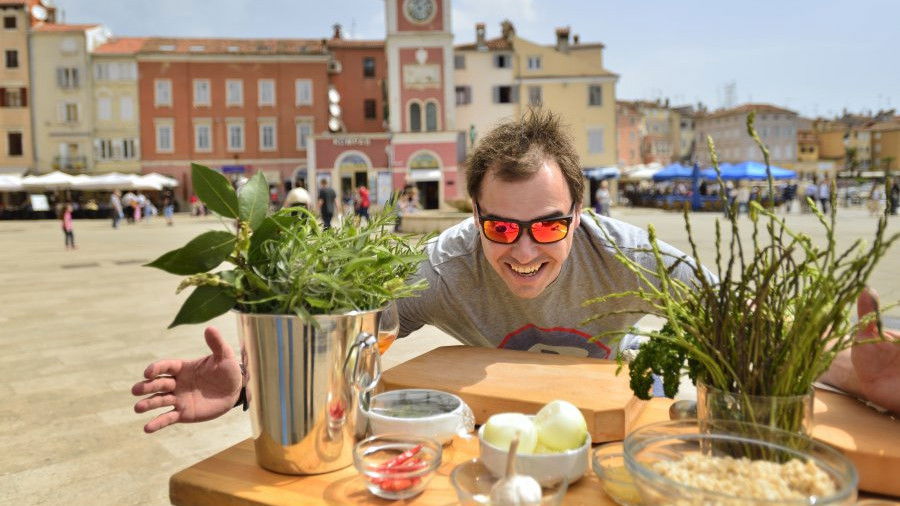 Thumbnail for Episode 340 Season 1 Episode 340