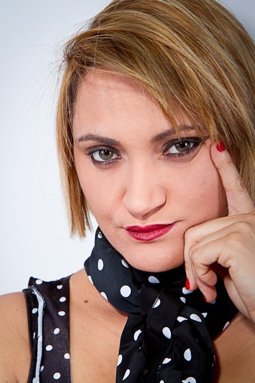 Cristiane Ferreira's picture in the cast