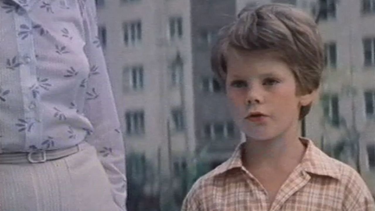 Morning Without Marks (1983)
