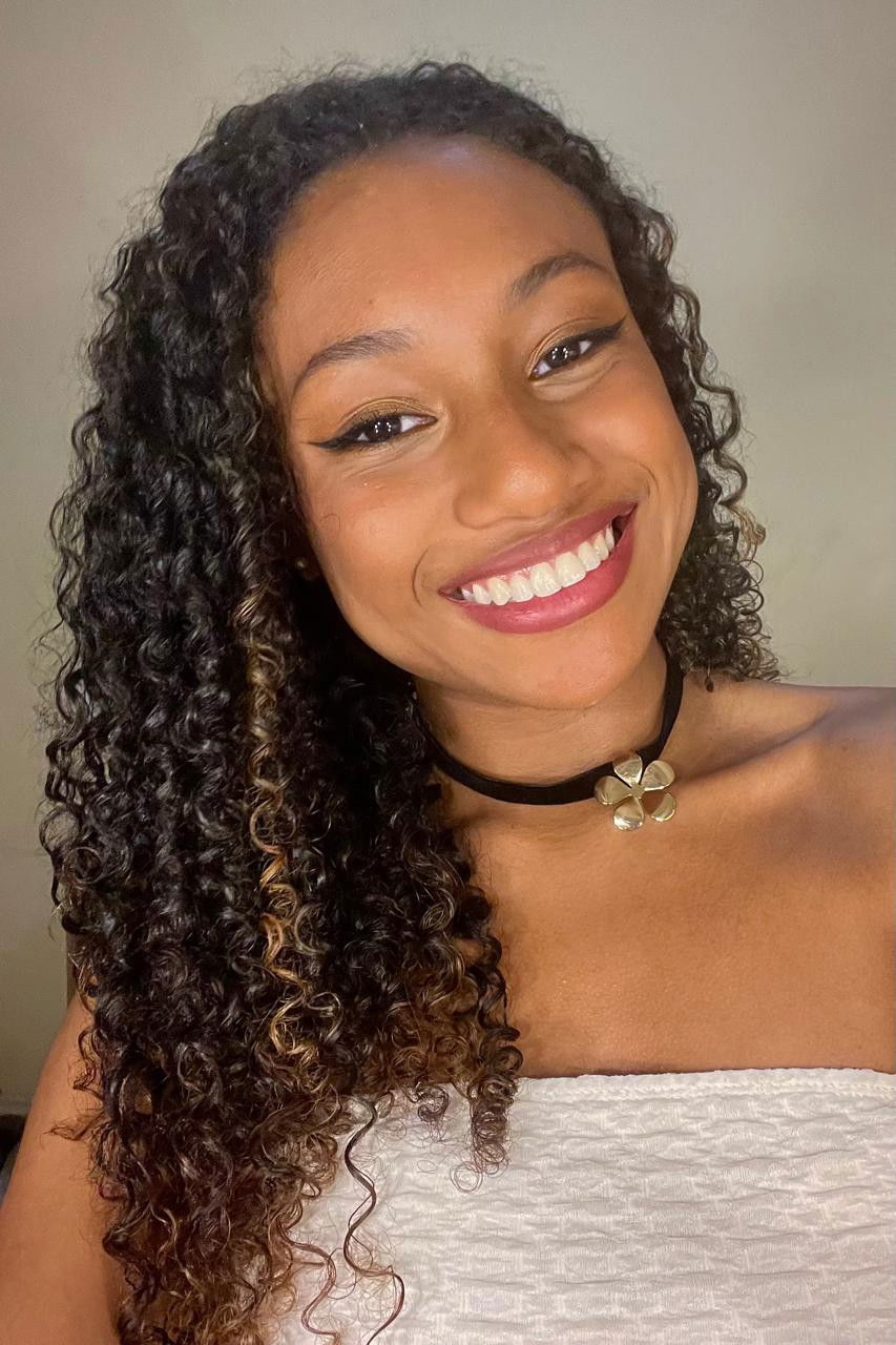 et billede af Samara Centeno