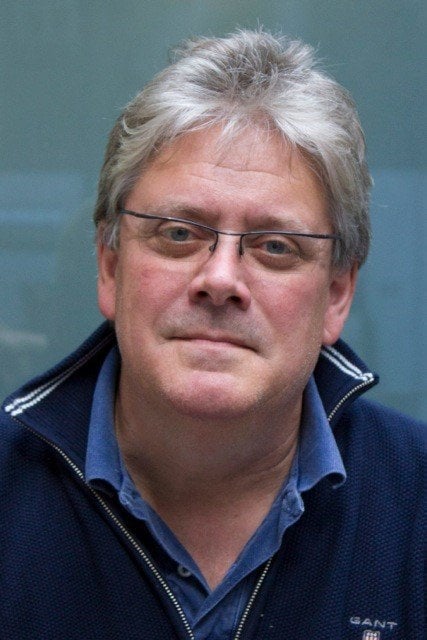 et billede af Nicholas Hutchison