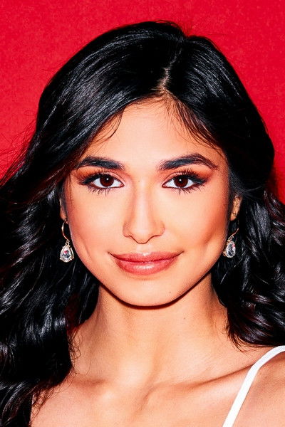 et billede af Reina Rae