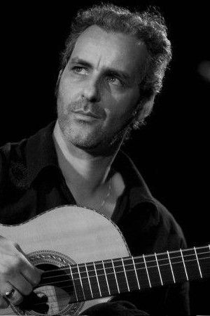 et billede af Taofik Farah