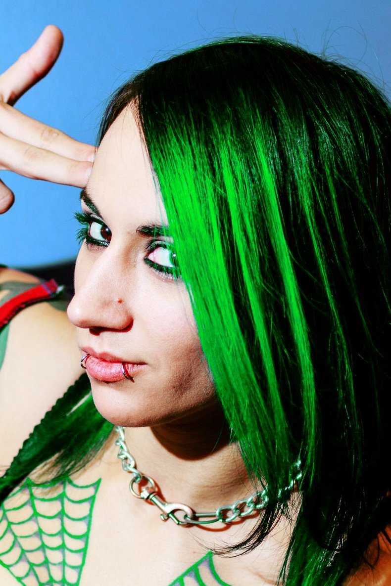 et billede af Christina Kardooni