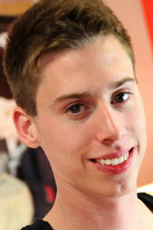 et billede af Mason Stone