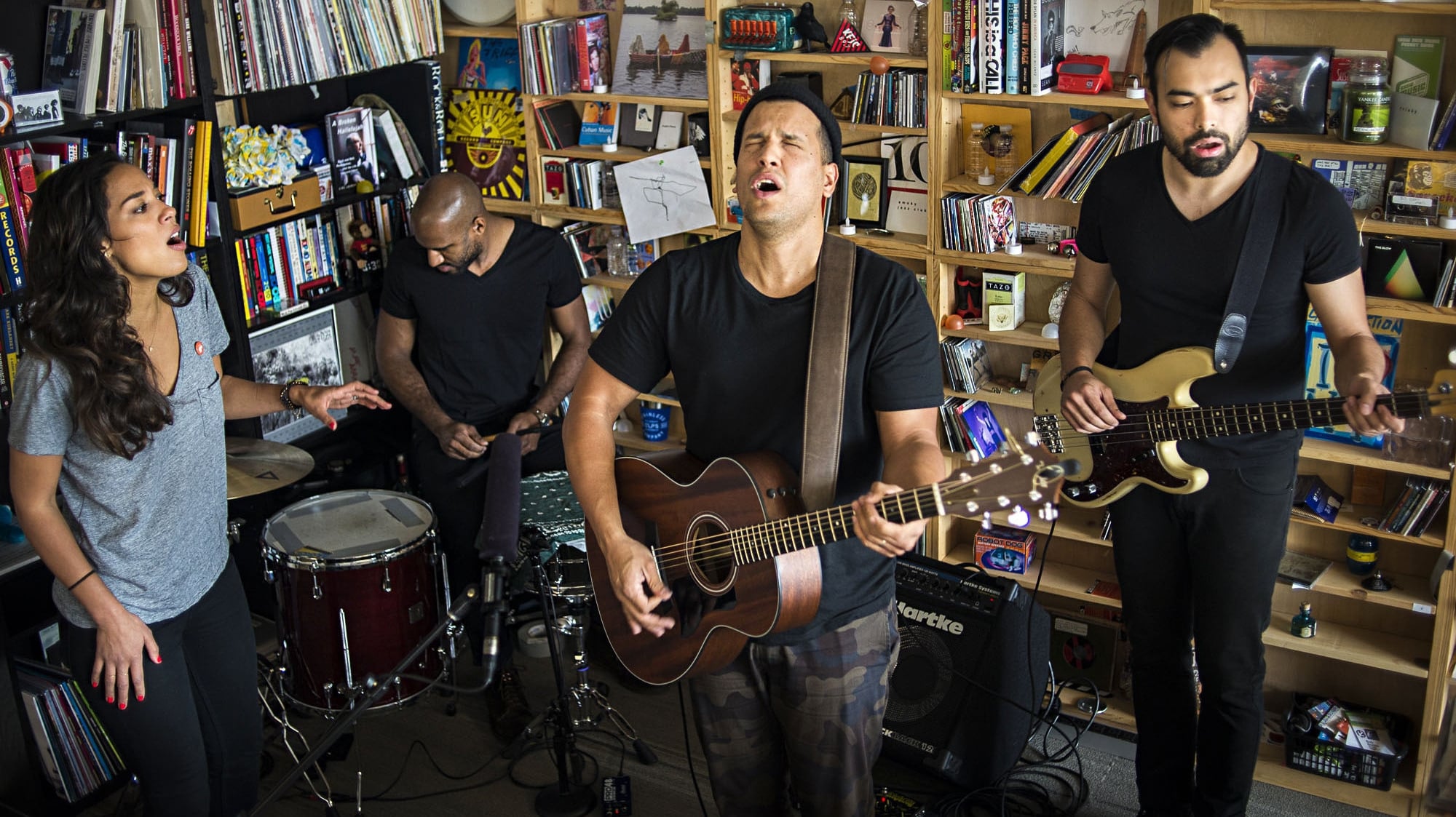 NPR Tiny Desk Concerts - Staffel 7 Folge 24 (1970)