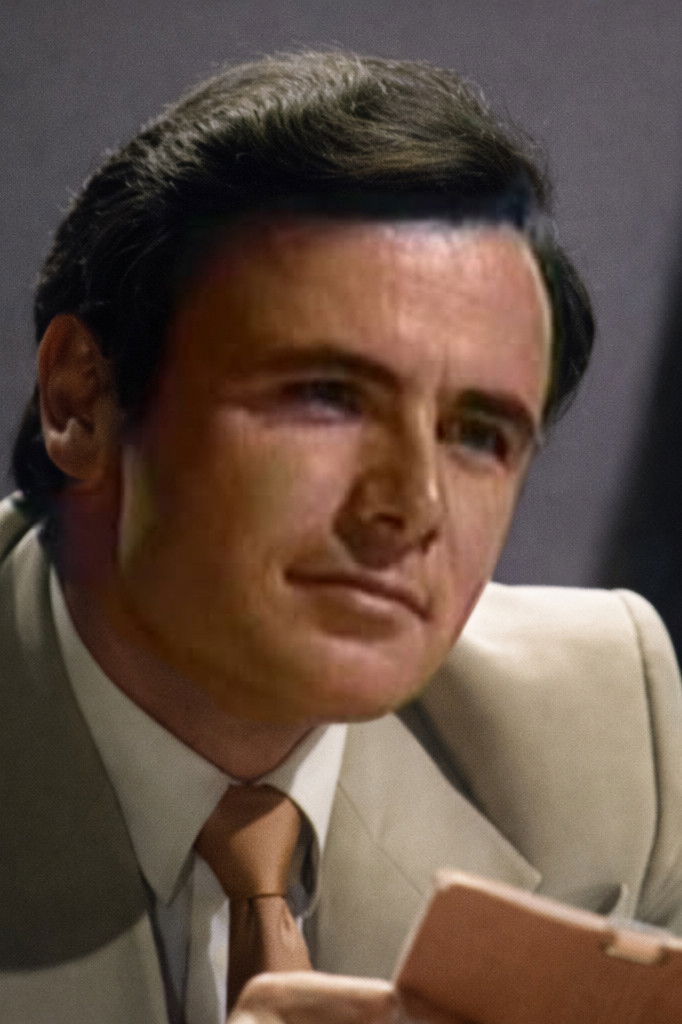 et billede af Alfred Bualoti