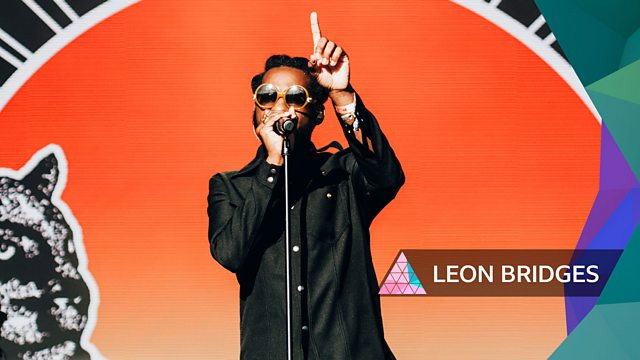 S26E49 · Leon Bridges