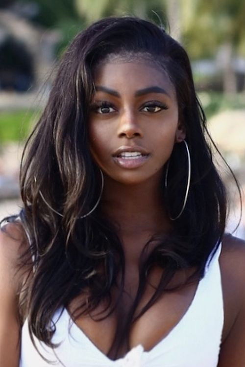 et billede af Aujene Butler