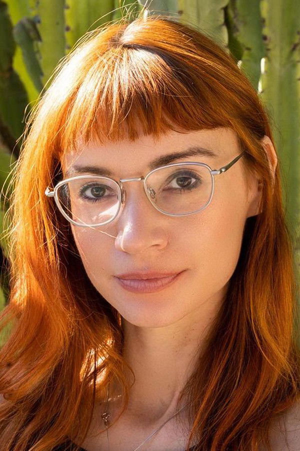 et billede af Meredith Moore