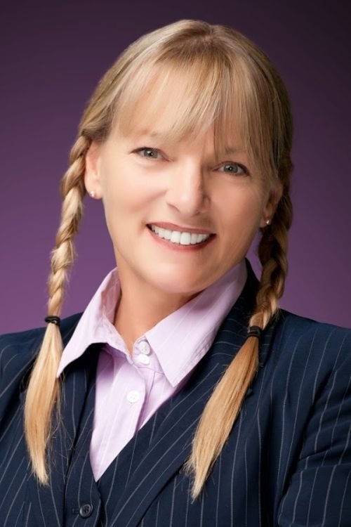 et billede af Nikki Pelley