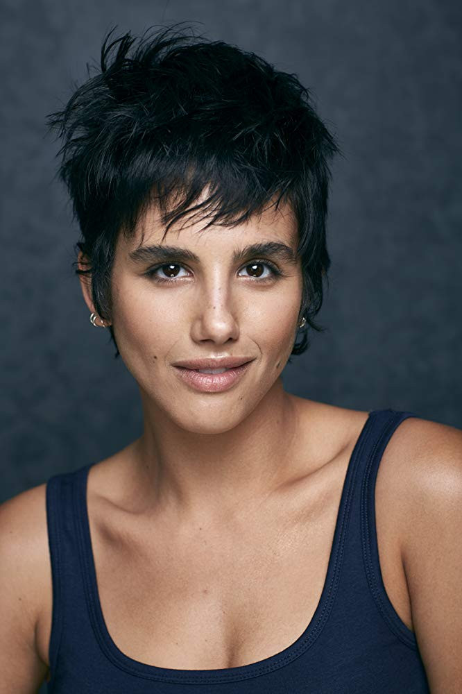 et billede af Carlena Britch