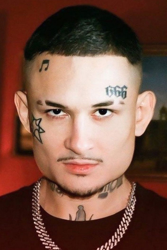 et billede af Alisher Morgenshtern