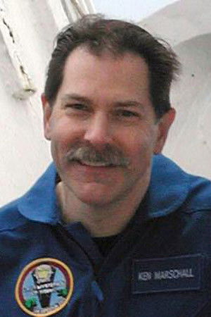 et billede af Ken Marschall