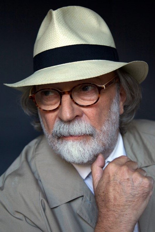 et billede af Charlie Levi Leroy