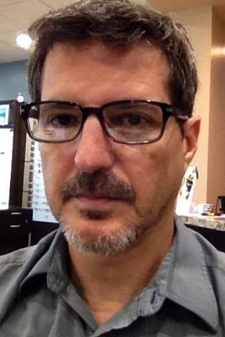 et billede af Scott Andrew Ressler