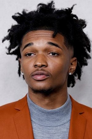 et billede af Isaiah Hill