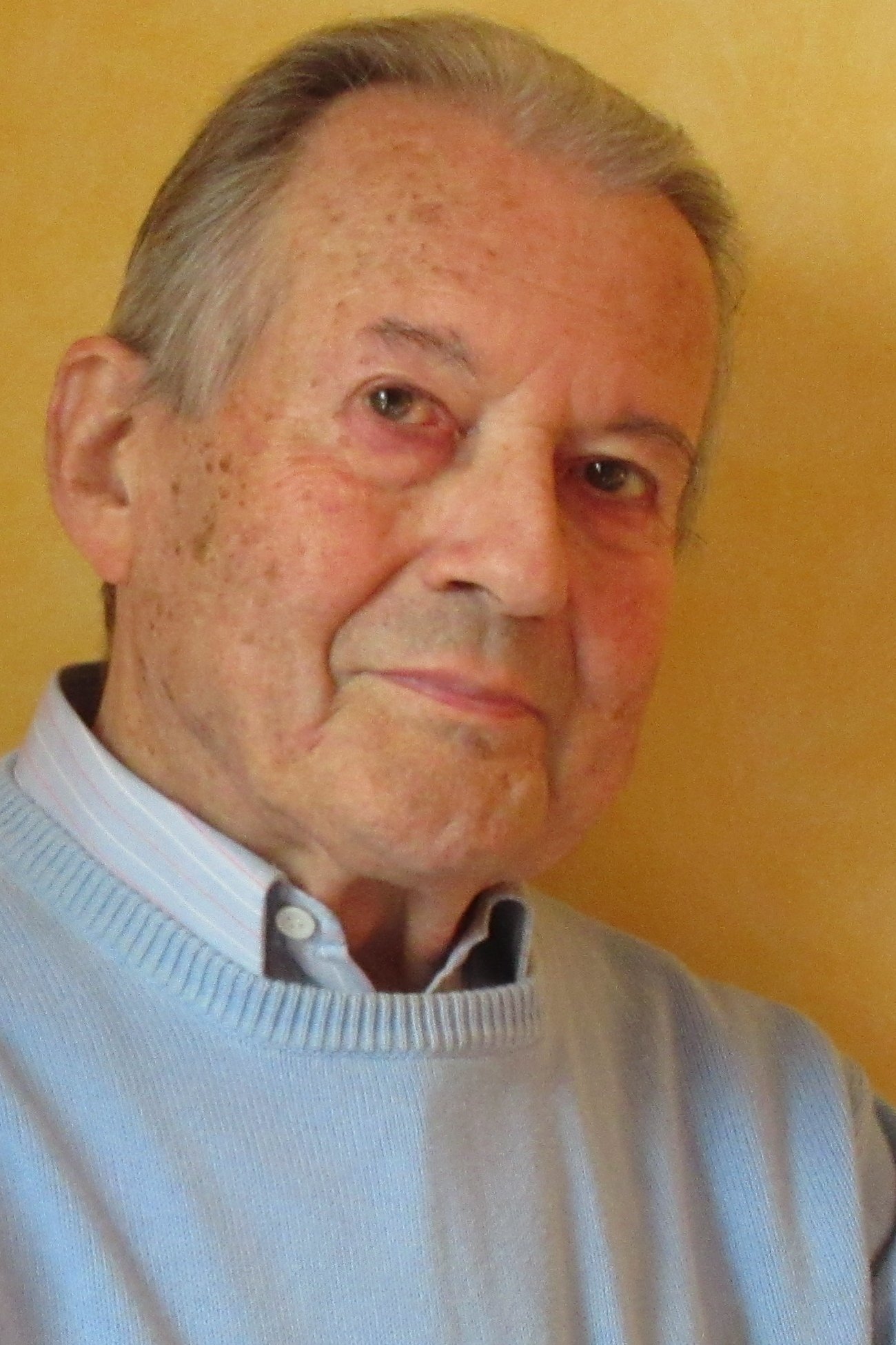 et billede af Michel Mourlet