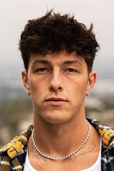 et billede af Tayler Holder