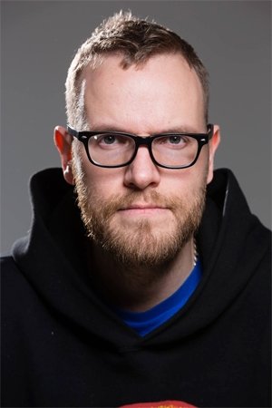 Mikhail Torich | Editor