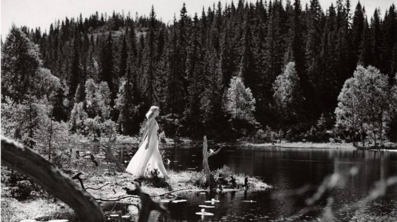 Lake of the Dead (1958)