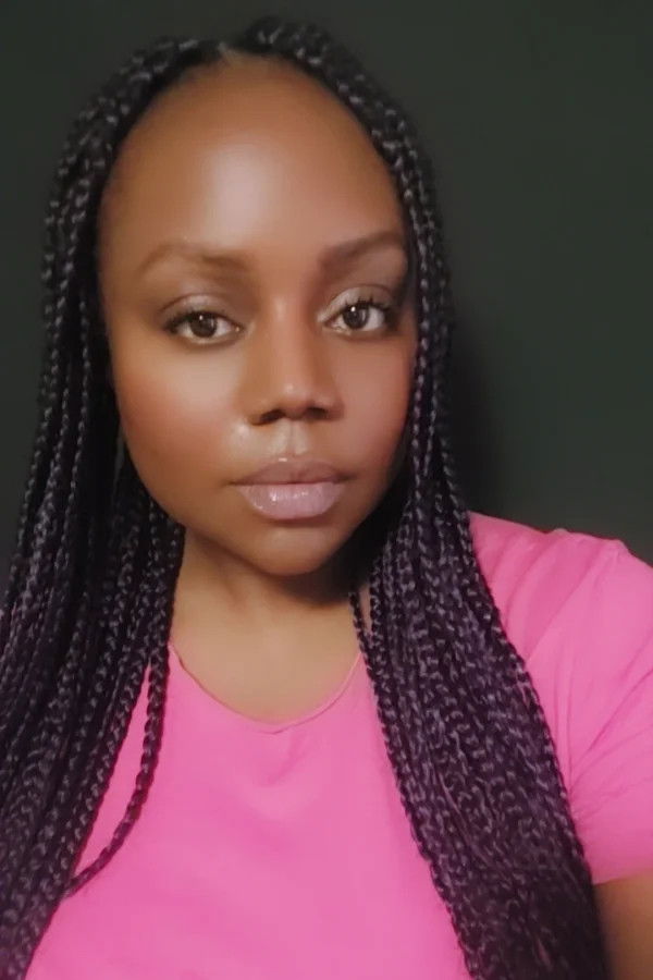 et billede af Marble Ddembe