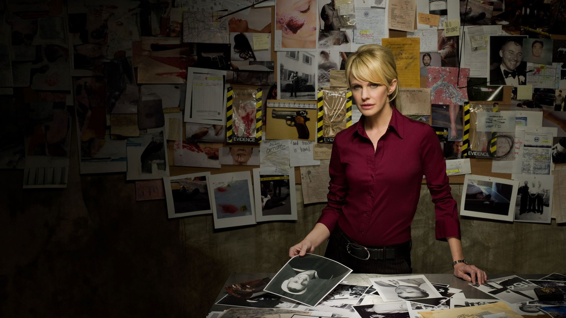 Cold Case - Season 1 Episode 8 : Fly Away