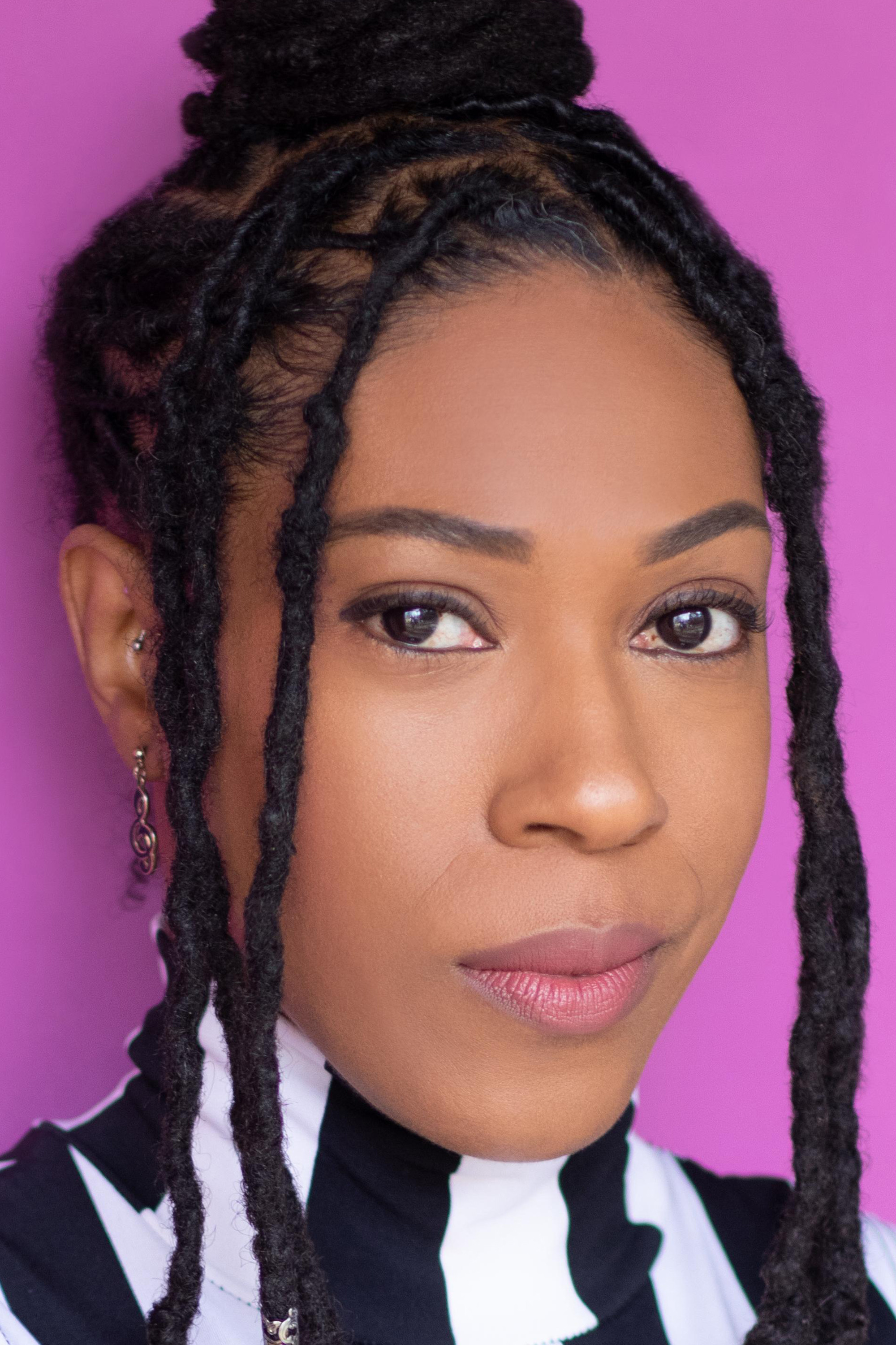 et billede af Marcenae Lynette