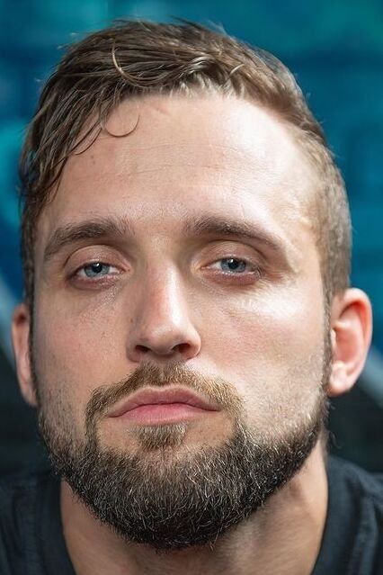 et billede af Riley Vigier