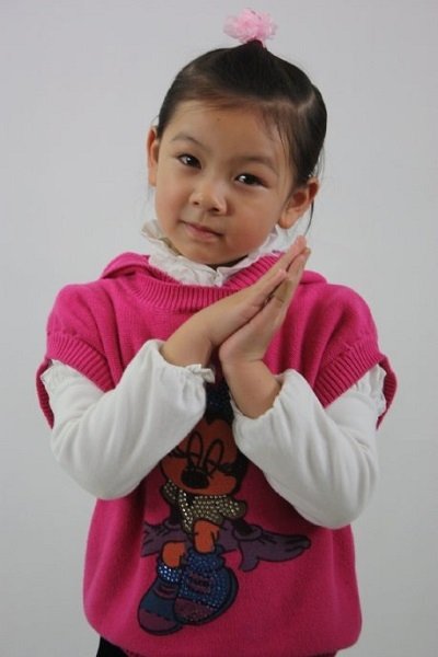 He Xiaoyu's picture in the cast