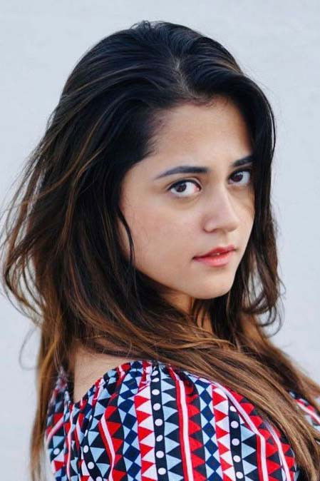 et billede af Simran Raj