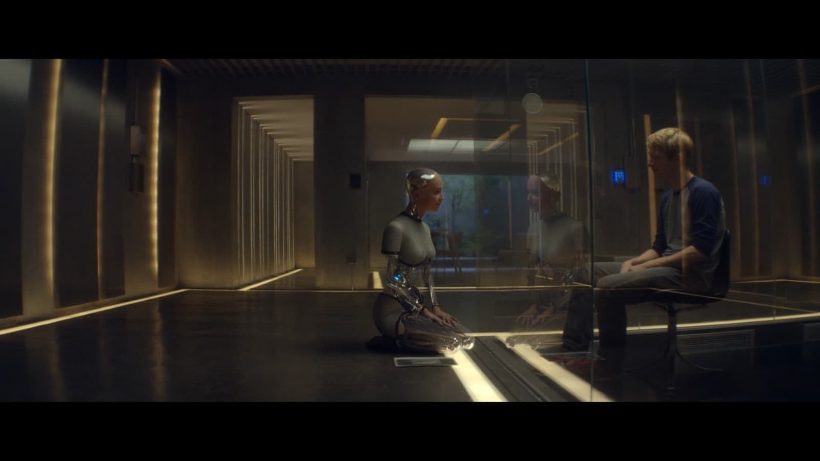 Ex Machina (2015)