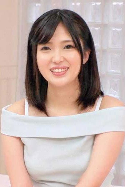 et billede af Honoka Kinami