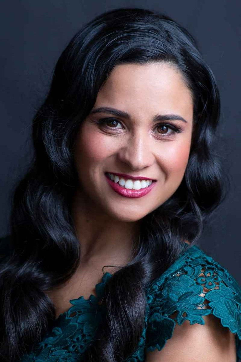 et billede af Stacey Alleaume