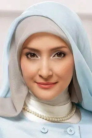 et billede af Inneke Koesherawati