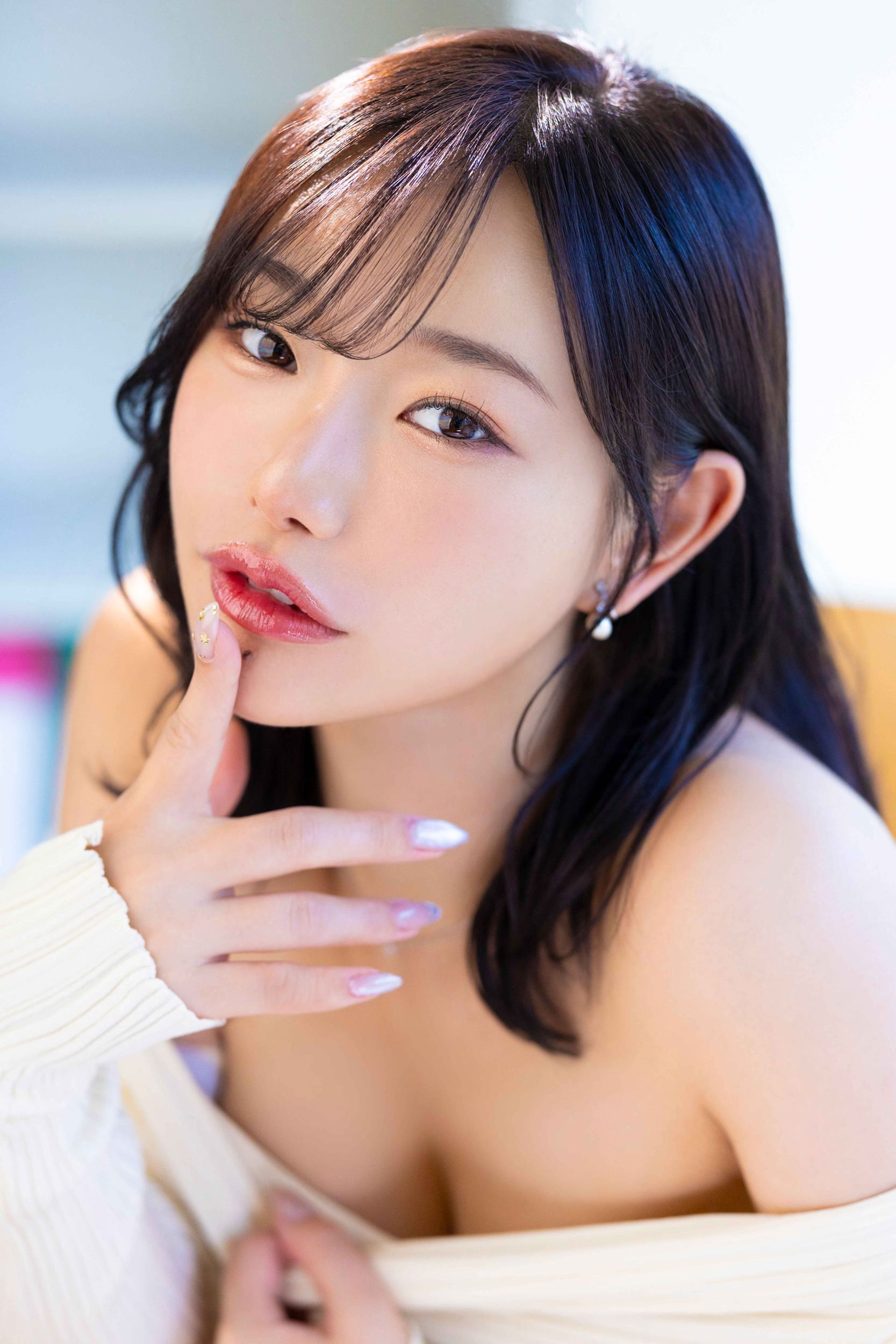 et billede af 三葉ちはる