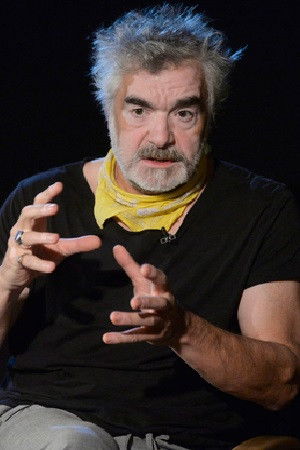 et billede af Milutin Petrović