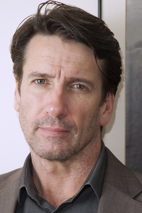 et billede af David E. Woodley