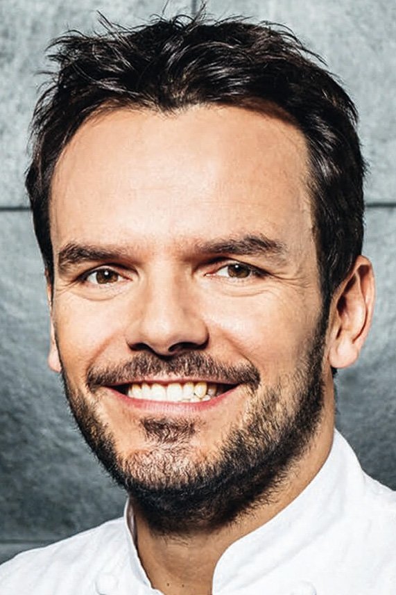 et billede af Steffen Henssler