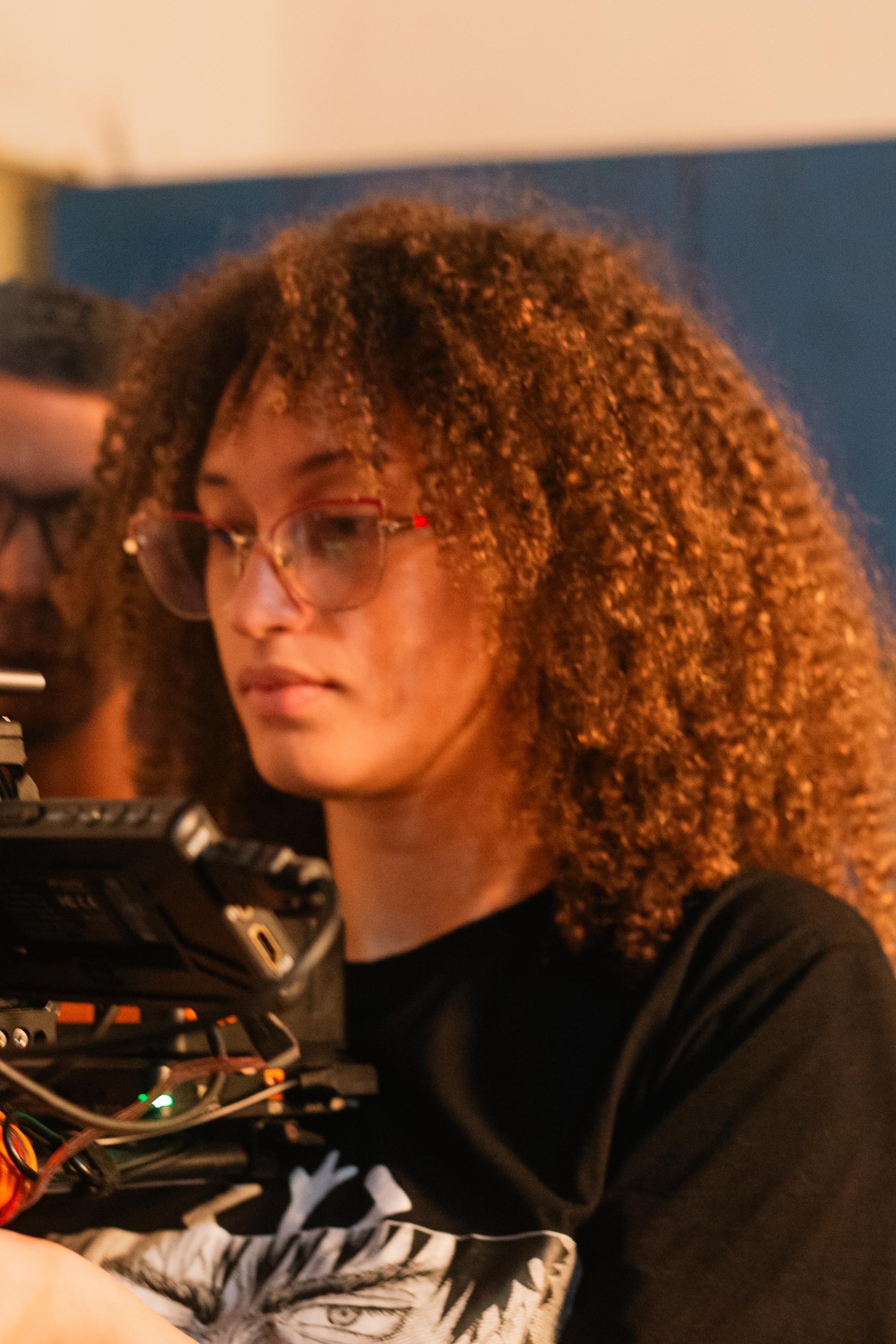 Giselle Gonçalves | Writer