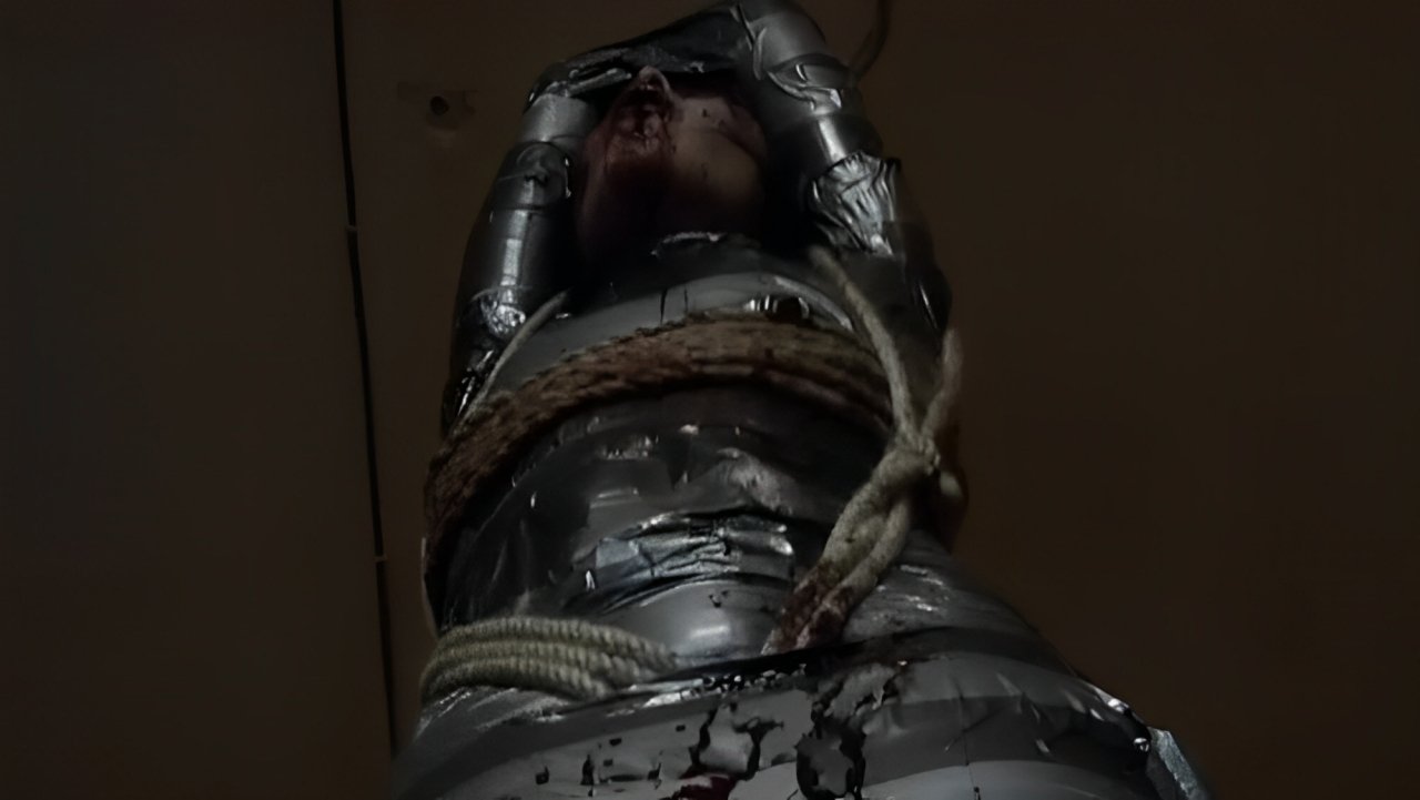 Visceral: Between the Ropes of Madness (2012)